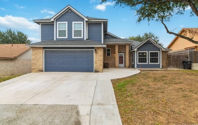 4-bedroom rental at 14658 Highland Ridge in San Antonio, TX — photo 1