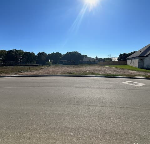 rental at 183 Janice Avenue in Castroville, TX — photo 2