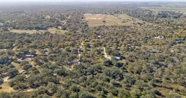 rental at 181 Marbach Lot 3 in Somerset, TX — photo 2