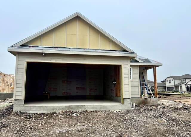 3-bedroom rental at 10318 Fuji Court in San Antonio, TX — photo 2