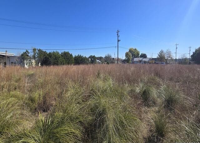 rental at 21N Whartons Dock Rd in Bandera, TX — photo 3