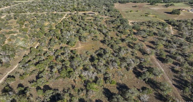 rental at 552 PR Arroyo Vista Lot 41 in Somerset, TX — photo 4