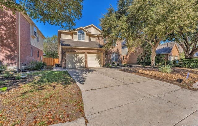 3-bedroom rental at 3027 Fall Mist in San Antonio, TX — photo 3