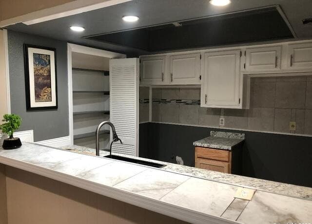 3-bedroom rental at 7210 Northbluff in San Antonio, TX — photo 4