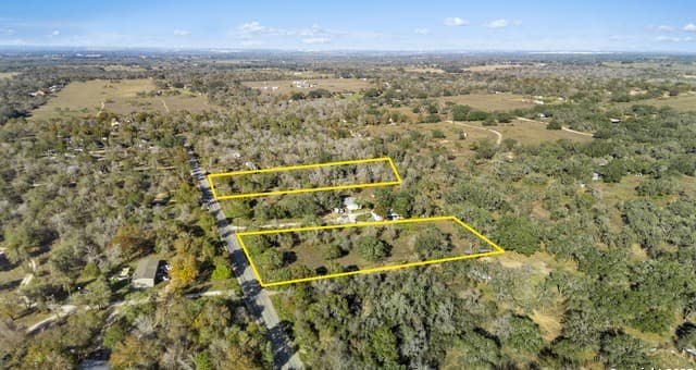 rental at 181 LOT 4 Marbach in Somerset, TX — photo 1