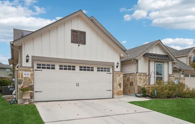 4-bedroom rental at 9028 Curling Post in Schertz, TX — photo 3