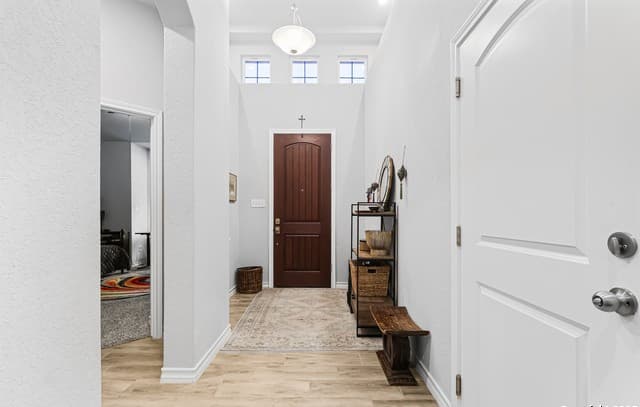 3-bedroom rental at 126 Katy Post in San Antonio, TX — photo 2