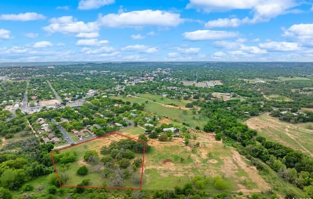 rental at 1114 Meadowlark Driv in Fredericksburg, TX — photo 3
