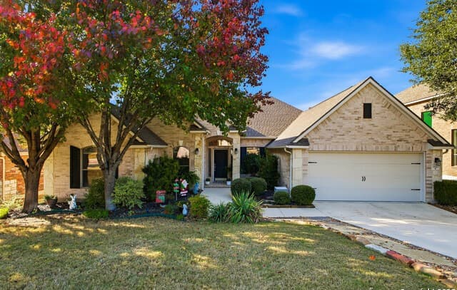 4-bedroom rental at 25523 River Ranch in San Antonio, TX — photo 2