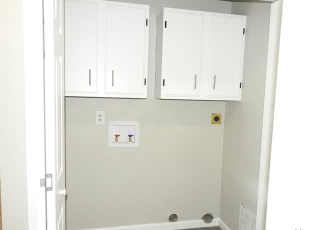 3-bedroom rental at 12138 Cherry Blossom in San Antonio, TX — photo 5