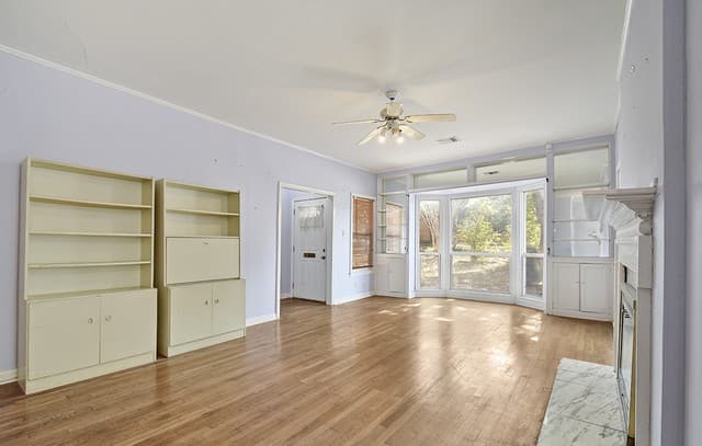 3-bedroom rental at 507 Parland Place in San Antonio, TX — photo 2
