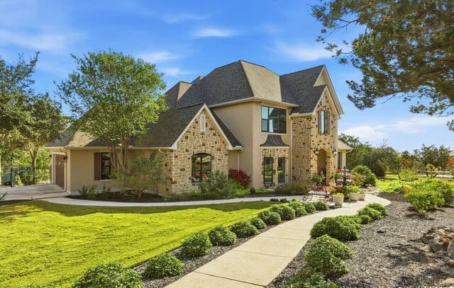 5-bedroom rental at 426 County Road 2801 W in Mico, TX — photo 1