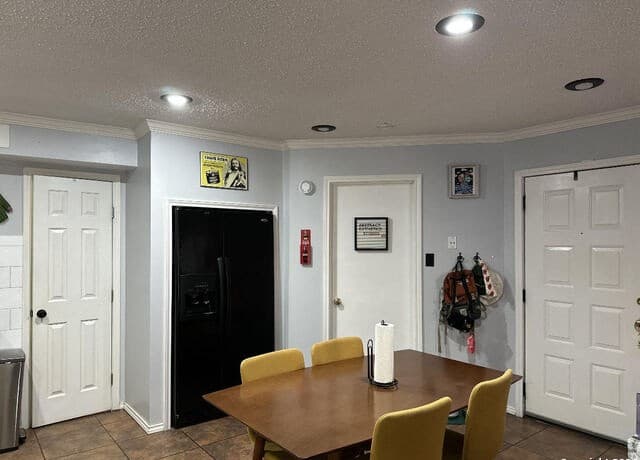 2-bedroom rental at 10527 Perrin Beitel Unit B204 in San Antonio, TX — photo 4