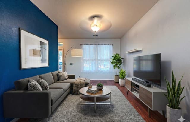 3-bedroom rental at 10311 Lateleaf Oak in San Antonio, TX — photo 2
