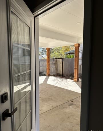 3-bedroom rental at 6822 Farrow Pl in San Antonio, TX — photo 5