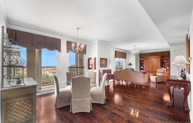2-bedroom rental at 7123 Thrush View Unit 35 in San Antonio, TX — photo 1