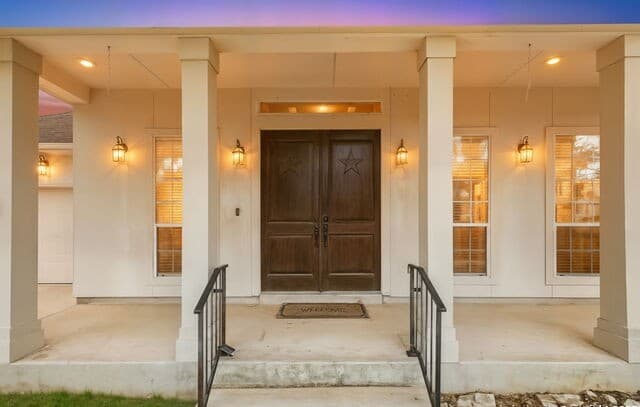 4-bedroom rental at 306 Hornpipe Hls in San Antonio, TX — photo 3