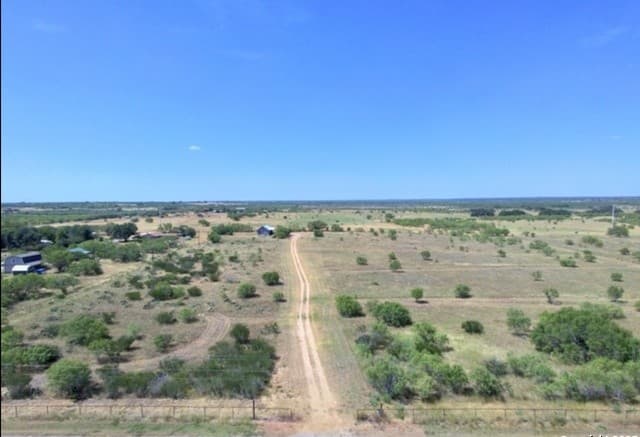 rental at TBD LOT 61 E Cr 1647 in Moore, TX — photo 1