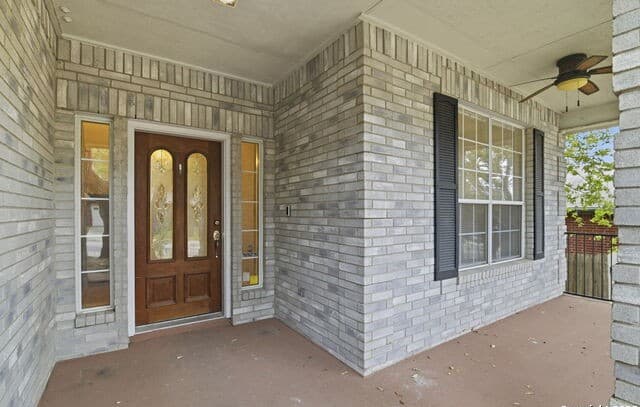 5-bedroom rental at 3617 Augusta Glade in Schertz, TX — photo 3