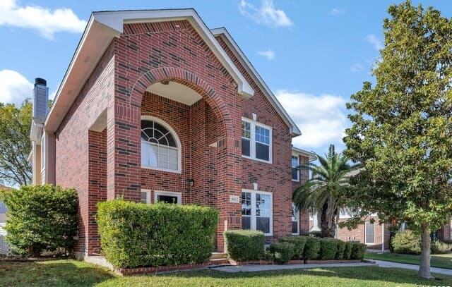 4-bedroom rental at 1611 Springhouse in San Antonio, TX — photo 1