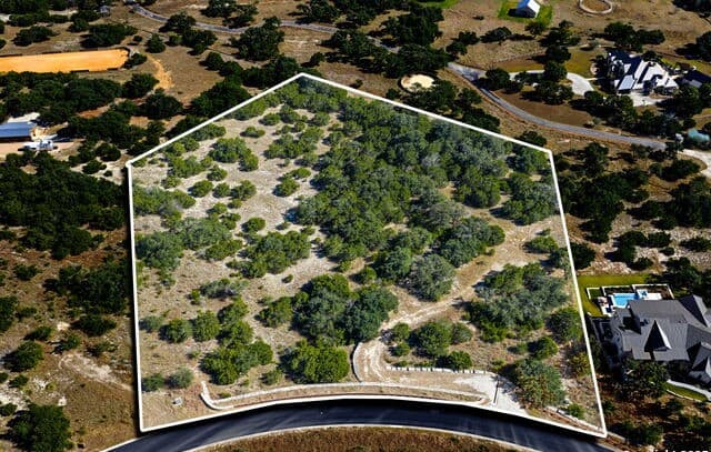 rental at 13 Summit Pass in Boerne, TX — photo 1