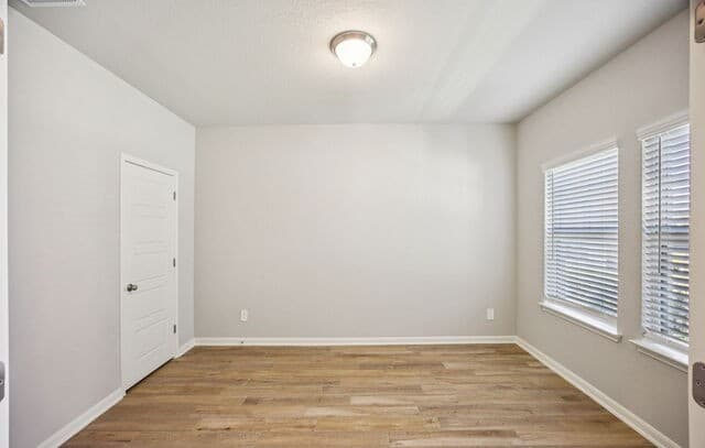 4-bedroom rental at 14402 Galloping Colt in San Antonio, TX — photo 5