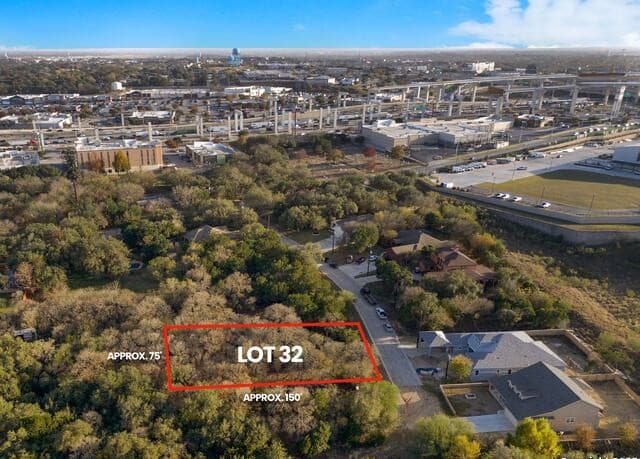 rental at 14618 El Monte Blvd in Selma, TX — photo 1
