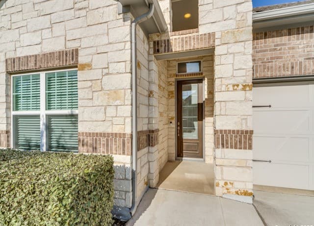 3-bedroom rental at 108 Simpatico in Boerne, TX — photo 3