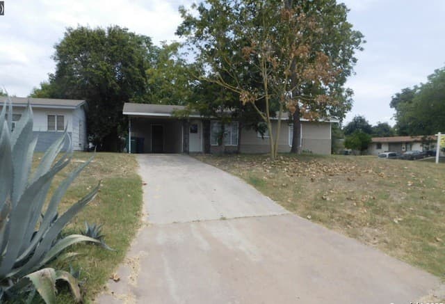 Home for sale at 130 Eastwood in San Antonio, TX — photo 1