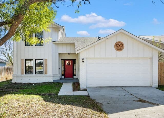 3-bedroom rental at 8403 Maple Ridge in San Antonio, TX — photo 1