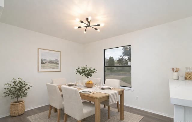 3-bedroom rental at 110 Tropicana in San Antonio, TX — photo 2