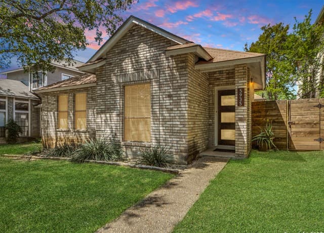 3-bedroom rental at 5935 Heather View in San Antonio, TX — photo 1