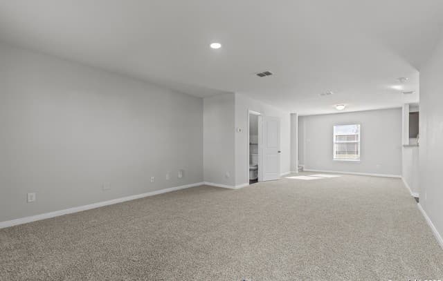 3-bedroom rental at 12350 Mahoney in San Antonio, TX — photo 4
