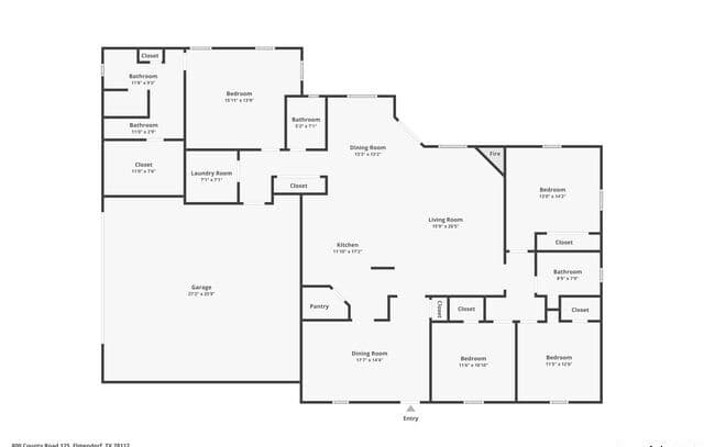 4-bedroom rental at 800 County Road 125 in Elmendorf, TX — photo 3