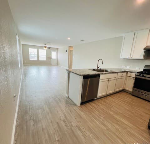 Home for sale at 6624 Arid Way in San Antonio, TX — photo 5
