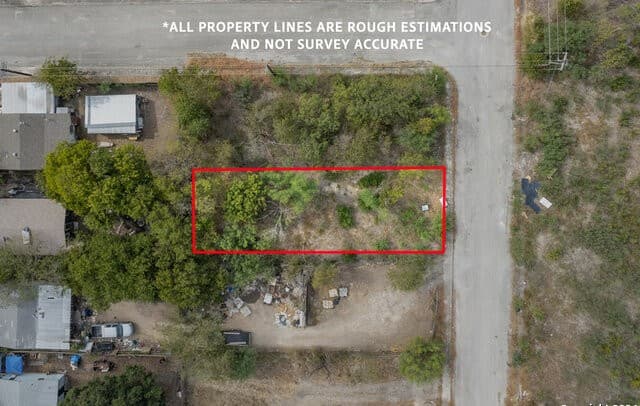 rental at 606 Jenull Ave in San Antonio, TX — photo 1