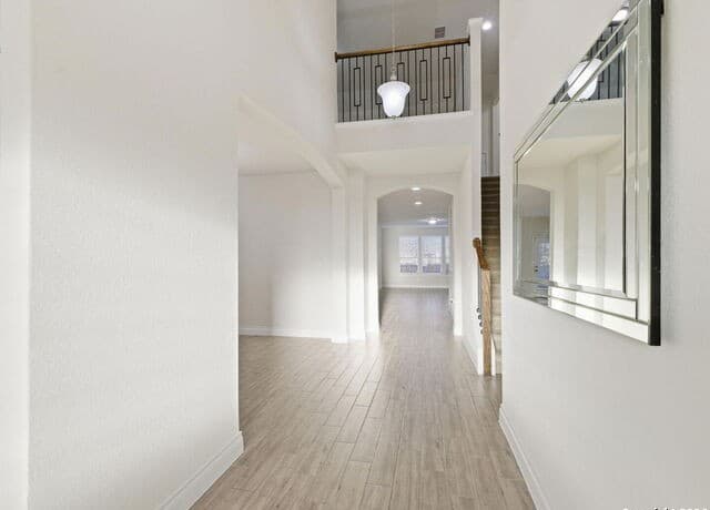 3-bedroom rental at 10823 Lone Ranger in San Antonio, TX — photo 5