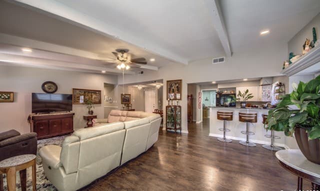 3-bedroom rental at 4914 Tiffany in Schertz, TX — photo 4