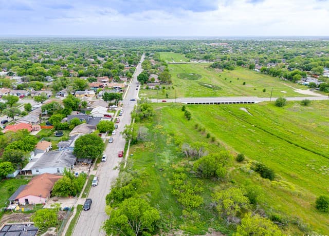 rental at 8303 Rain Dance in San Antonio, TX — photo 2