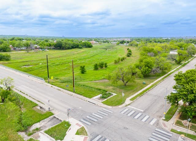 rental at 8303 Rain Dance in San Antonio, TX — photo 5
