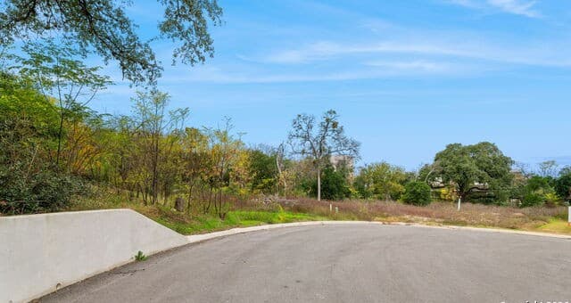 rental at 8222 Country Lane Court in San Antonio, TX — photo 4
