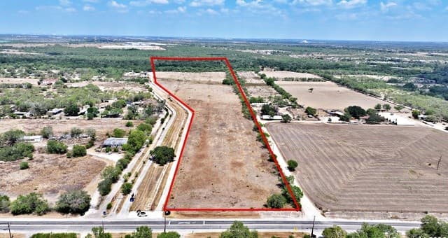 rental at 1031 Fm 2537 in San Antonio, TX — photo 2