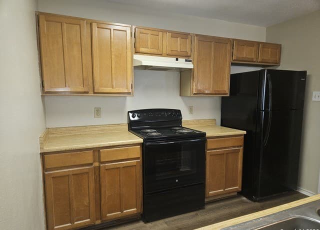 3-bedroom rental at 4410 Putting Green in San Antonio, TX — photo 5