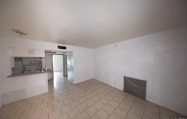 1-bedroom rental at 170 De Chantle Unit APT 709 in San Antonio, TX — photo 3