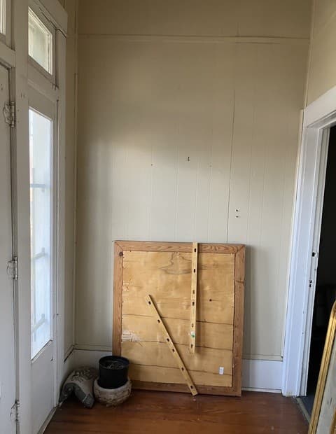 6-bedroom rental at 2424 Buena Vista in San Antonio, TX — photo 3