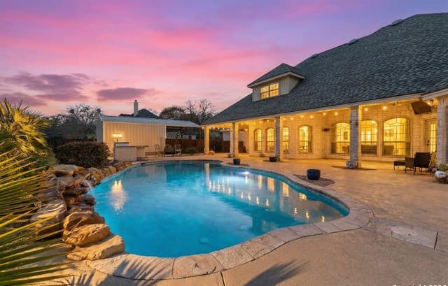 4-bedroom rental at 140 Legacy Trail Dr in La Vernia, TX — photo 1