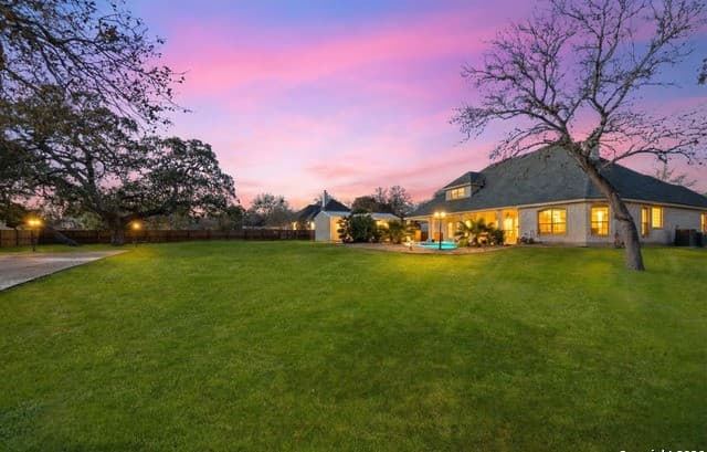 4-bedroom rental at 140 Legacy Trail Dr in La Vernia, TX — photo 3