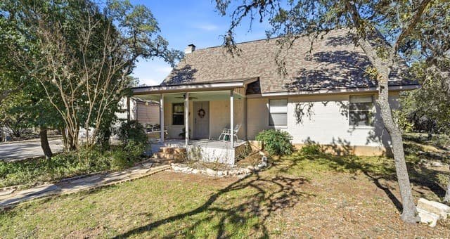 2-bedroom rental at 3781 Ridgeway in San Antonio, TX — photo 1