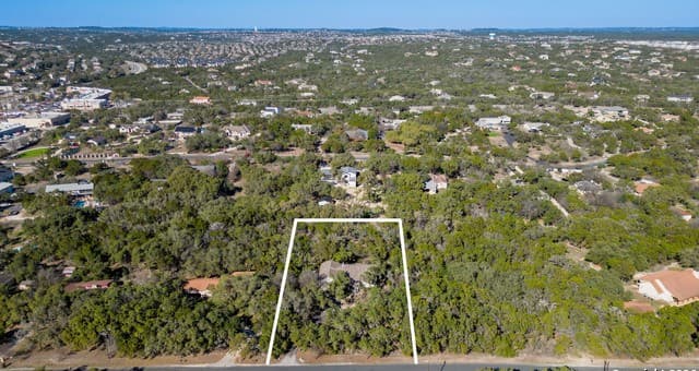 2-bedroom rental at 3781 Ridgeway in San Antonio, TX — photo 2