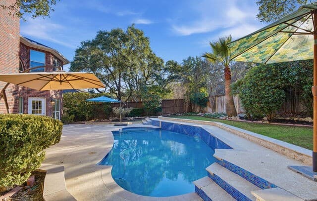 4-bedroom rental at 1619 Fawn Bluff in San Antonio, TX — photo 1
